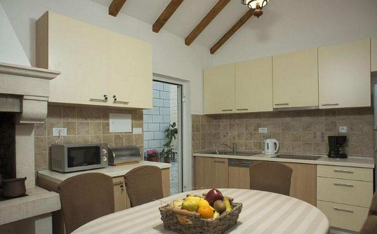 Apartments Milka & Miho Дубровник Екстериор снимка