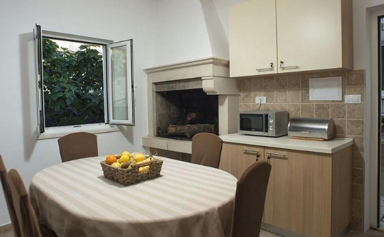 Apartments Milka & Miho Дубровник Екстериор снимка